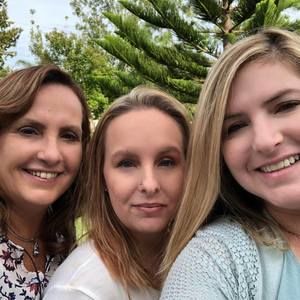 Meet your Posher, Alycia